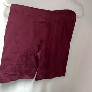 Alphalete biker shorts, wine red, maroon